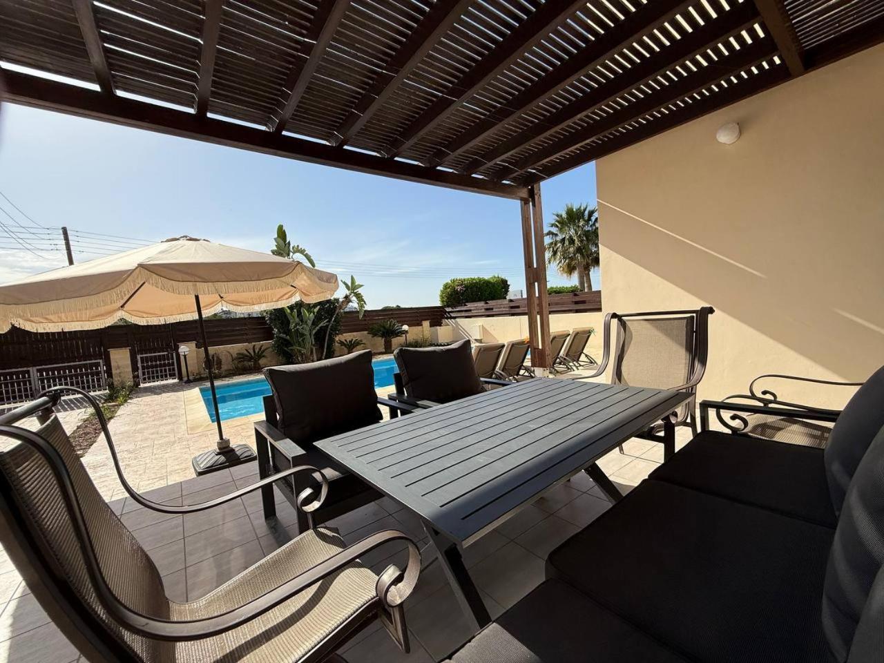 Atlantica 4 Bedroom Villa Near The Beach Protaras Exterior foto
